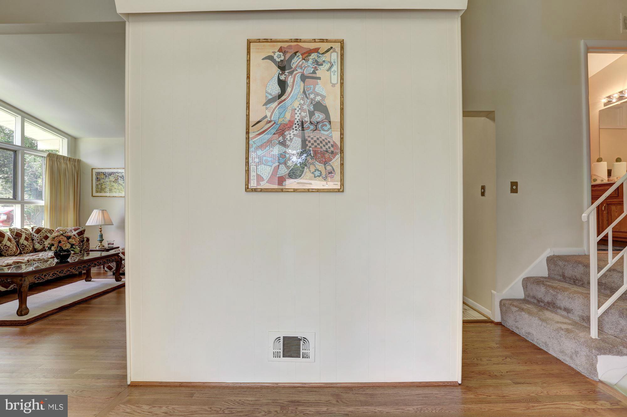 119 Bluff Terrace Silver Spring, MD 20902 - Photo 2 of 30 Interior (General)