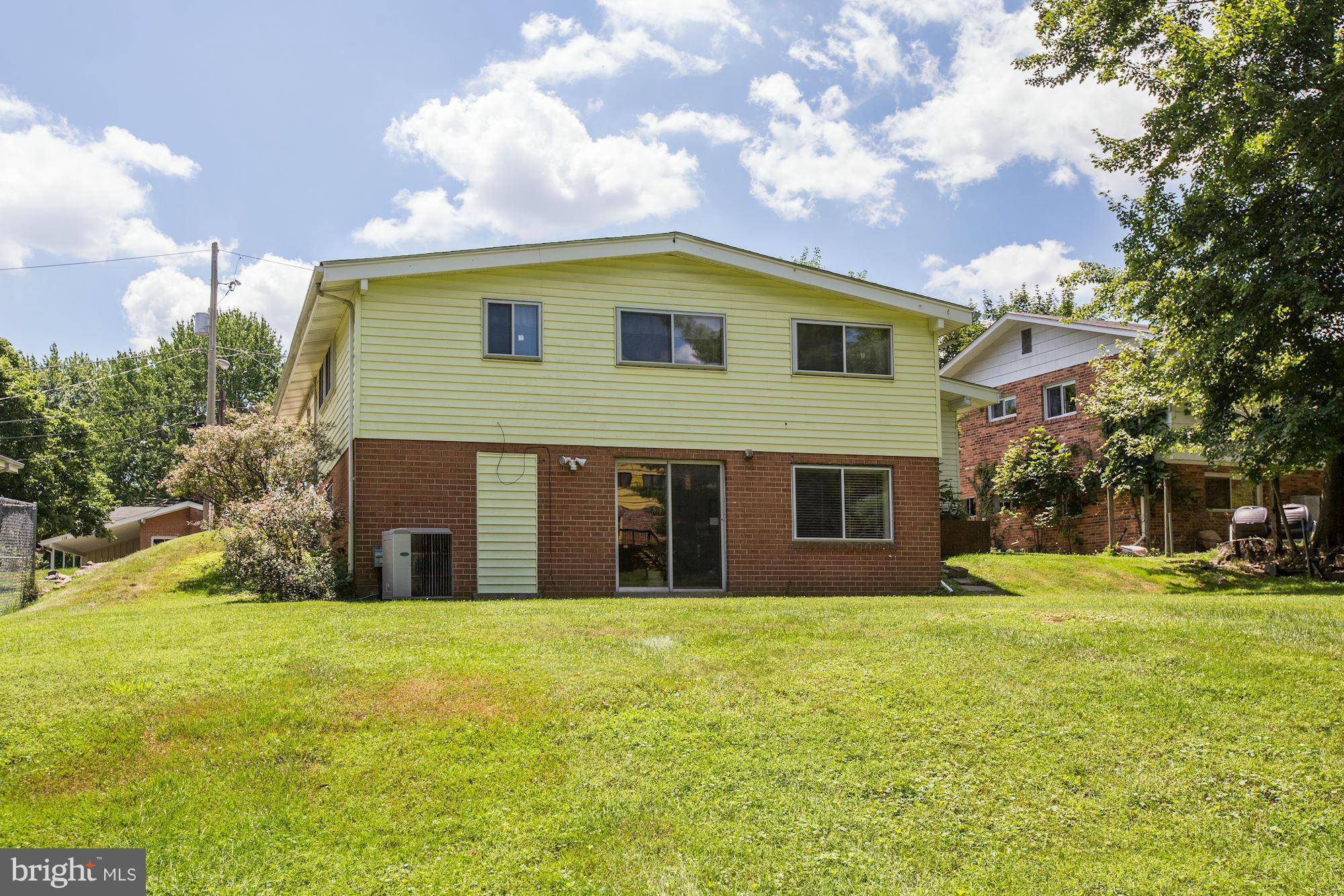 119 Bluff Terrace Silver Spring, MD 20902 - Photo 29 of 30 Exterior (Rear)