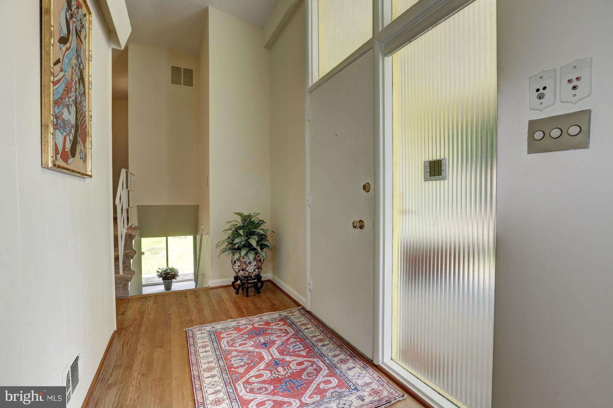 119 Bluff Terrace Silver Spring, MD 20902 - Photo 4 of 30 Interior (General)