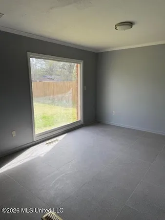 $235,000 | 425 West Chulahoma Avenue, Holly Springs, MS 38635