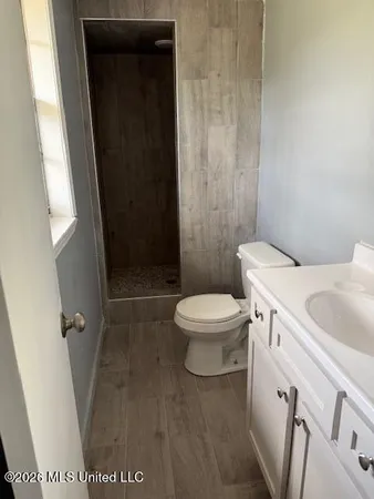$235,000 | 425 West Chulahoma Avenue, Holly Springs, MS 38635