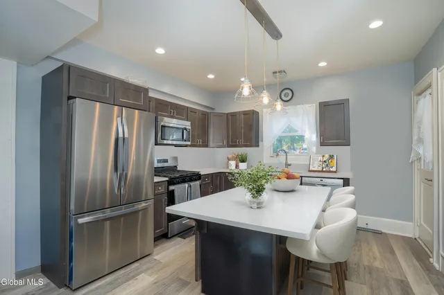 $345,000 | 33 Kingsboro Avenue, Gloversville, NY 12078