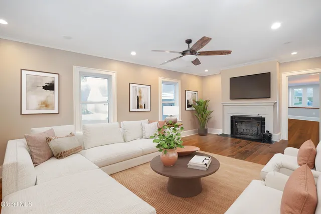 $345,000 | 33 Kingsboro Avenue, Gloversville, NY 12078