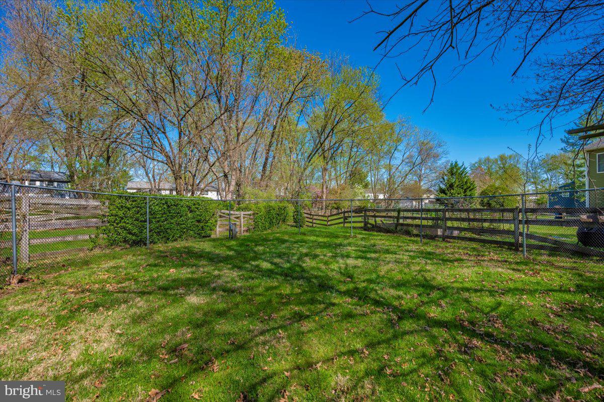 17305 Hoskinson Road Poolesville, MD 20837 - Photo 45 of 81