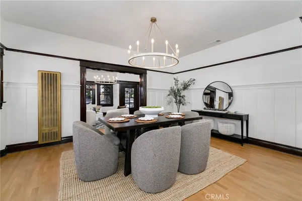 $1,169,000 | 2947 South Hobart Boulevard, Los Angeles, CA 90018