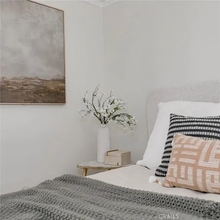 $1,169,000 | 2947 South Hobart Boulevard, Los Angeles, CA 90018