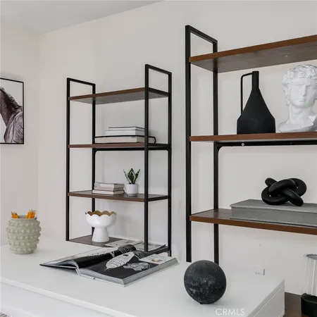 $1,169,000 | 2947 South Hobart Boulevard, Los Angeles, CA 90018