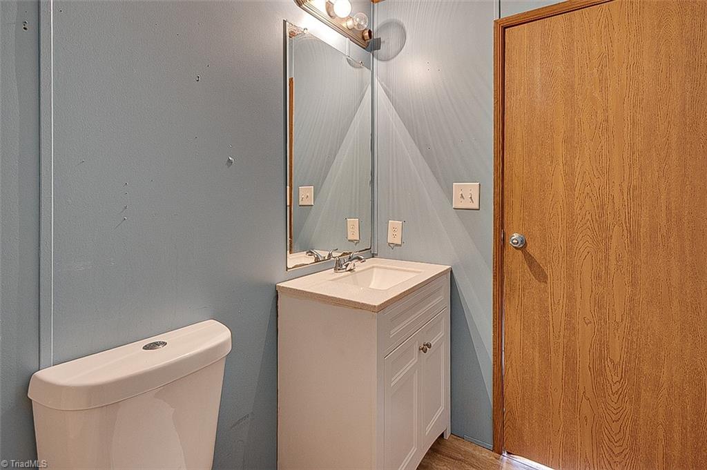 1522 Hopewell Friends Road Asheboro, NC 27205 - Photo 17 of 21