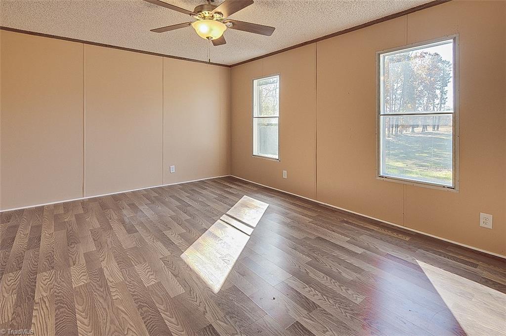 1522 Hopewell Friends Road Asheboro, NC 27205 - Photo 10 of 21