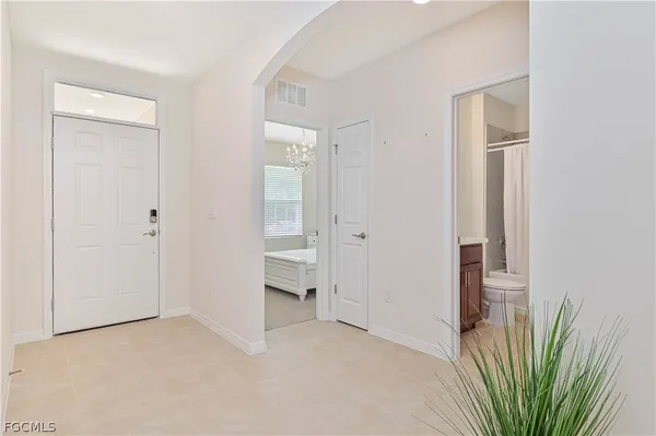 $1,850 | 1009 Jacaranda Parkway East, Cape Coral, FL 33909