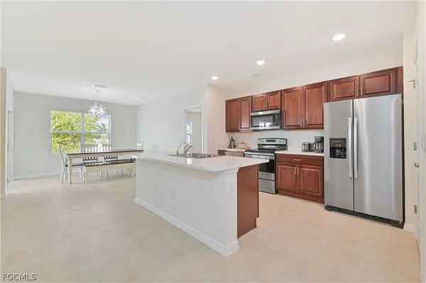 $1,850 | 1009 Jacaranda Parkway East, Cape Coral, FL 33909