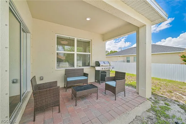 $1,850 | 1009 Jacaranda Parkway East, Cape Coral, FL 33909