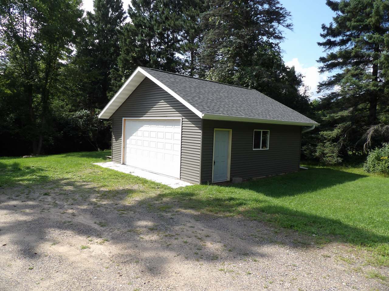 67 Crescent Street Rhinelander, WI 54501 - Photo 2 of 24 Gallery Image 2