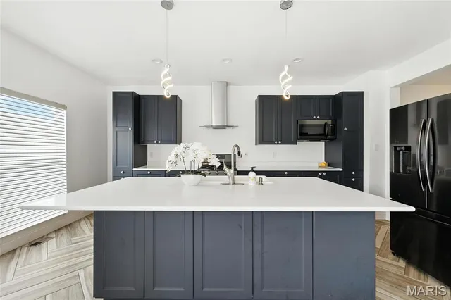 $2,750 | 4224 Westminster Place, St. Louis, MO 63108