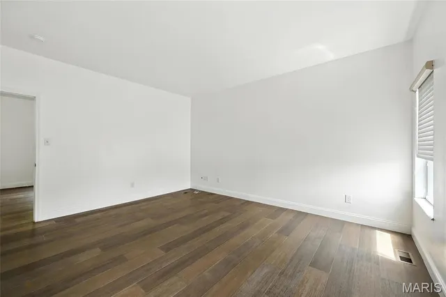 $2,750 | 4224 Westminster Place, St. Louis, MO 63108