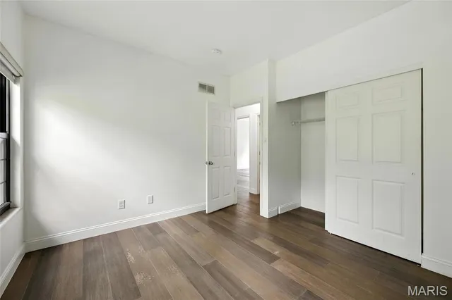 $2,750 | 4224 Westminster Place, St. Louis, MO 63108