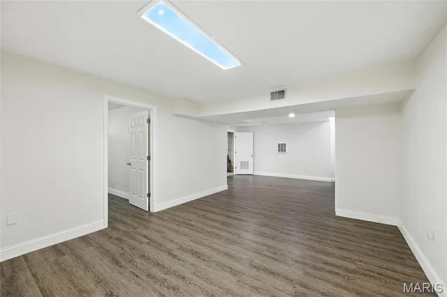 $2,750 | 4224 Westminster Place, St. Louis, MO 63108