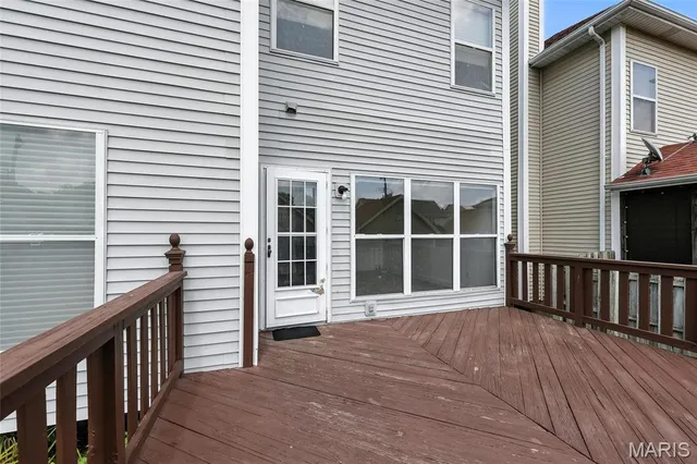 $2,750 | 4224 Westminster Place, St. Louis, MO 63108