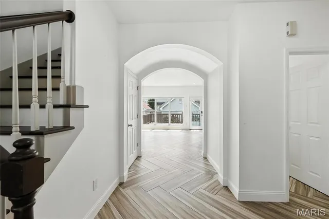 $2,750 | 4224 Westminster Place, St. Louis, MO 63108