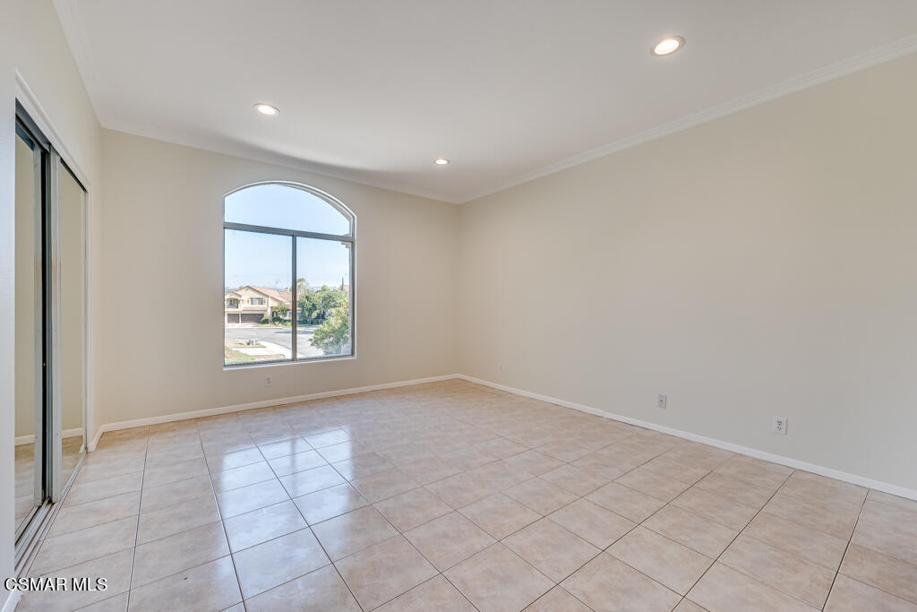 11292 Broadview Drive Moorpark, CA 93021 - Photo 33 of 58 an empty room with windows