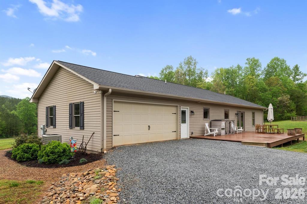 1091 Bill Collins Road Columbus, NC 28722 - Photo 26 of 30 Gallery Image 26
