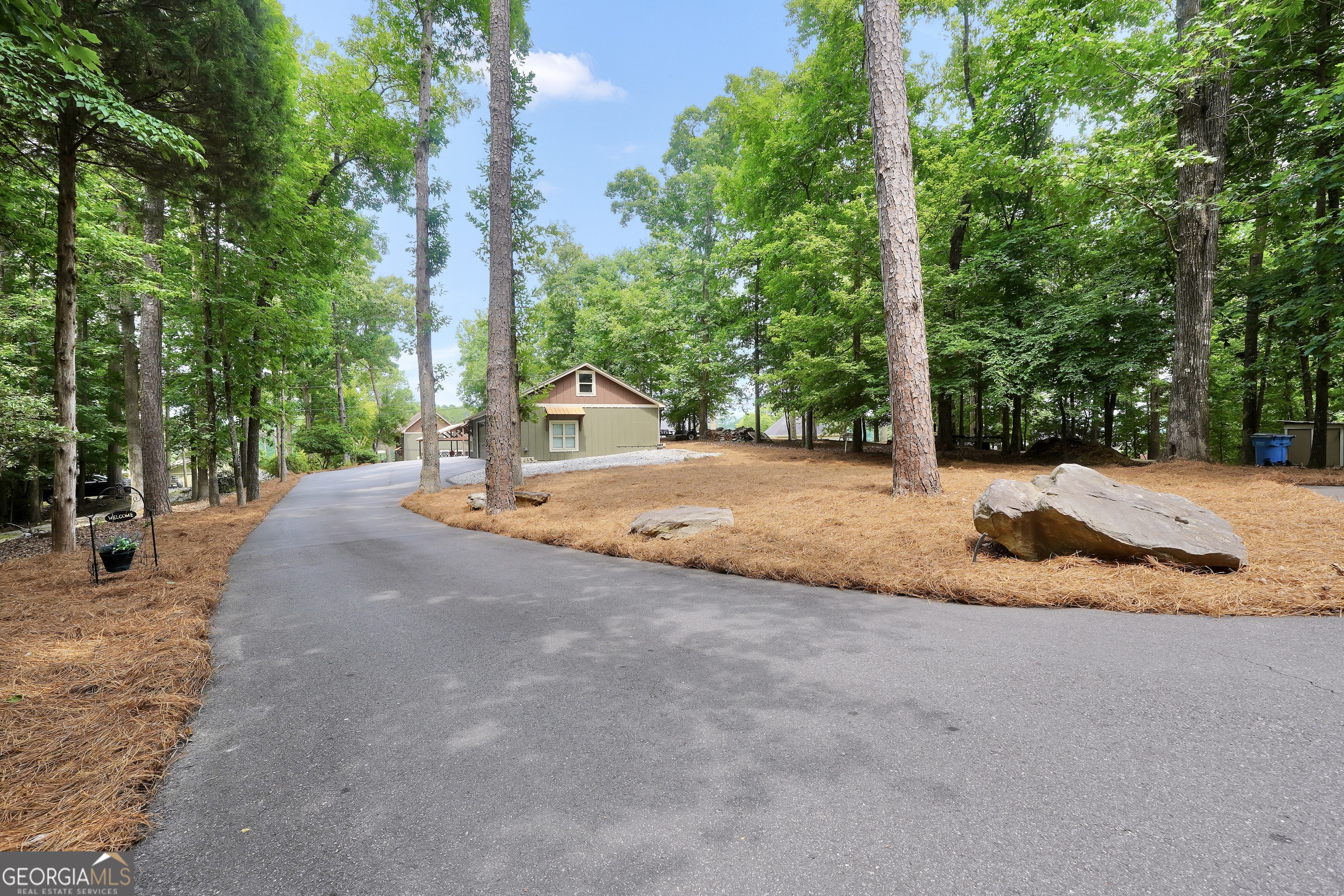 298 Roberts Point Road Jackson, GA 30233 - Photo 79 of 84