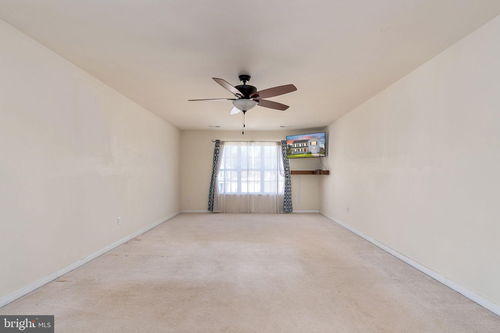 202 Cardinal Road Louisa, VA 23093 - Photo 32 of 38 Large Master Bedroom