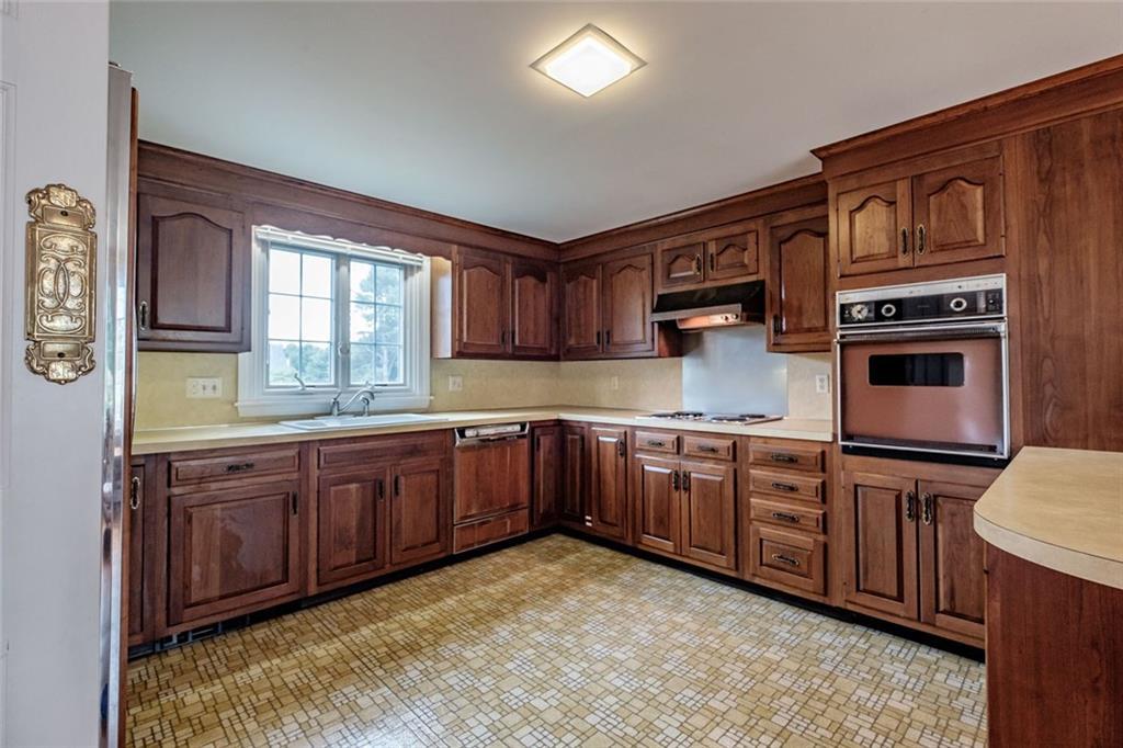 5 Stornoway Road Cumberland Foreside, ME 04110 - Photo 14 of 34 Photo