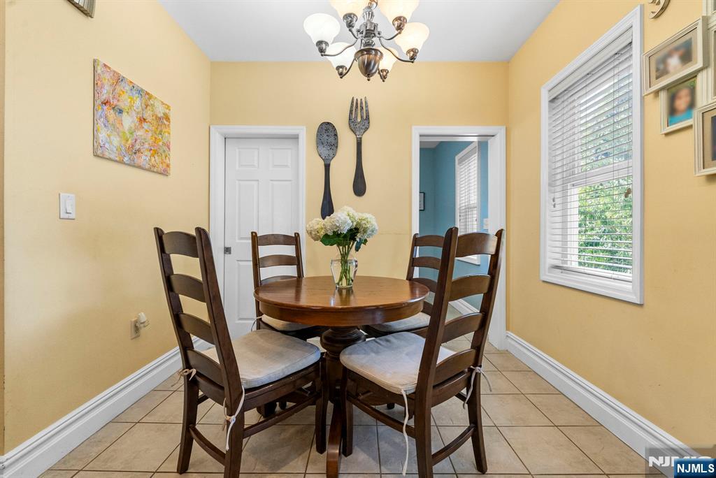 467 Summit Avenue Hackensack, NJ 07601 - Photo 14 of 38