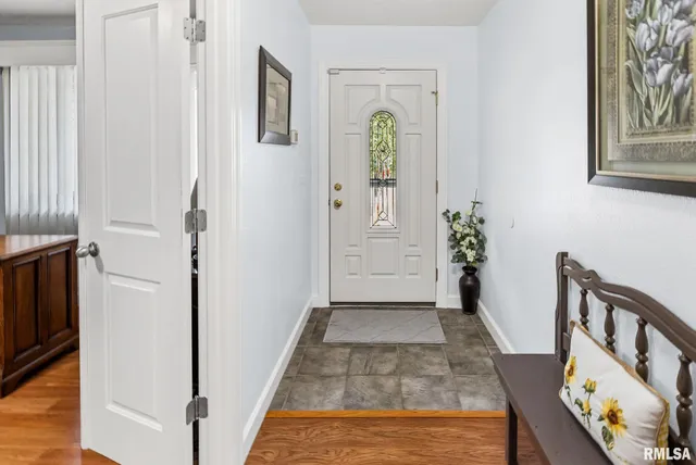 $250,000 | 521 Marquis Avenue, Centralia, IL 62801