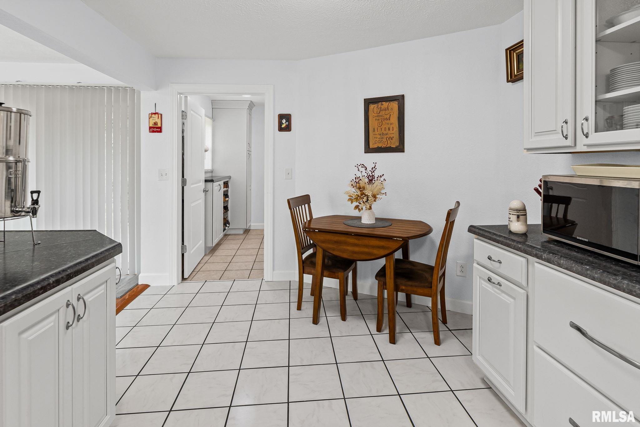 521 Marquis Avenue Centralia, IL 62801 - Photo 24 of 54