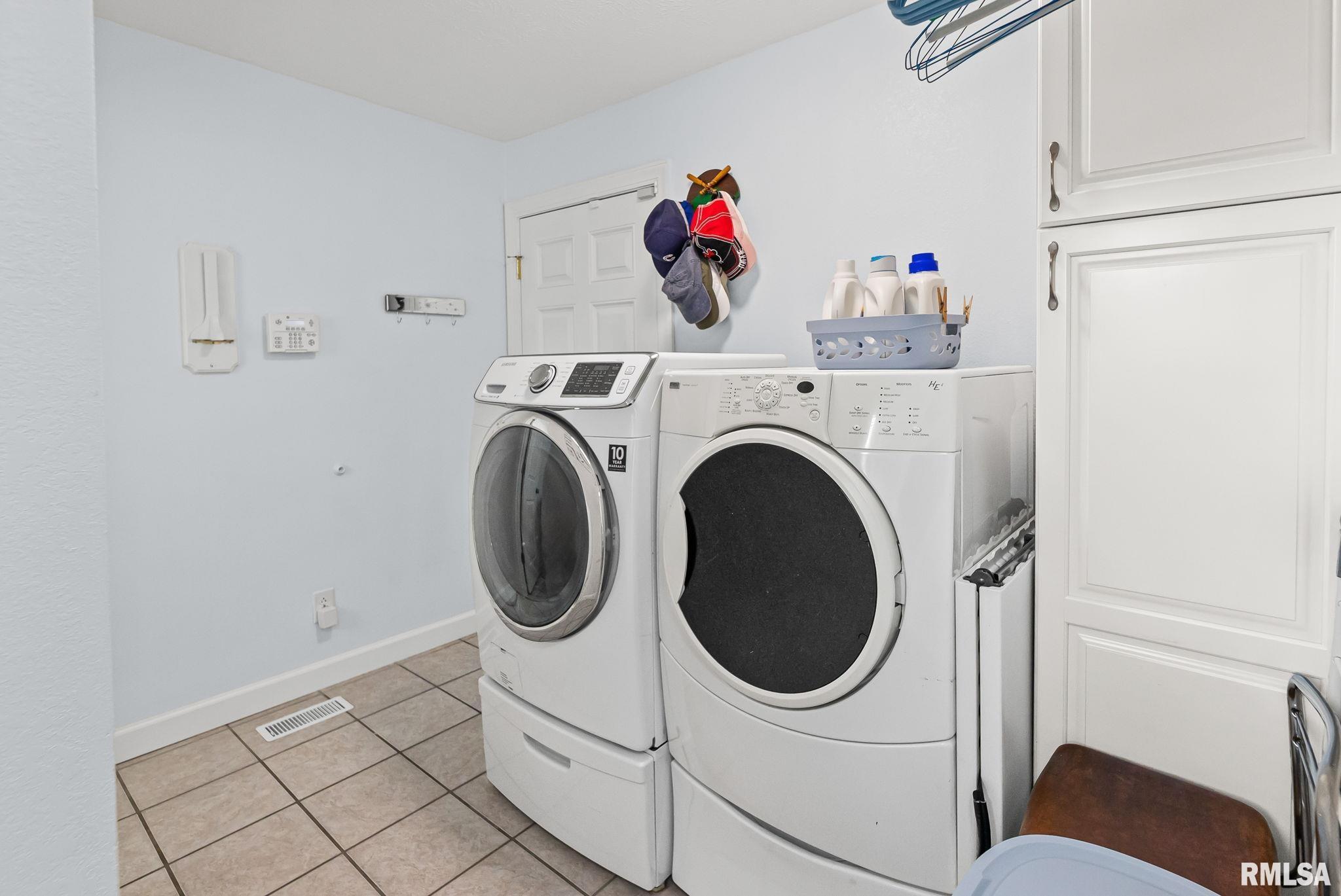 521 Marquis Avenue Centralia, IL 62801 - Photo 34 of 54