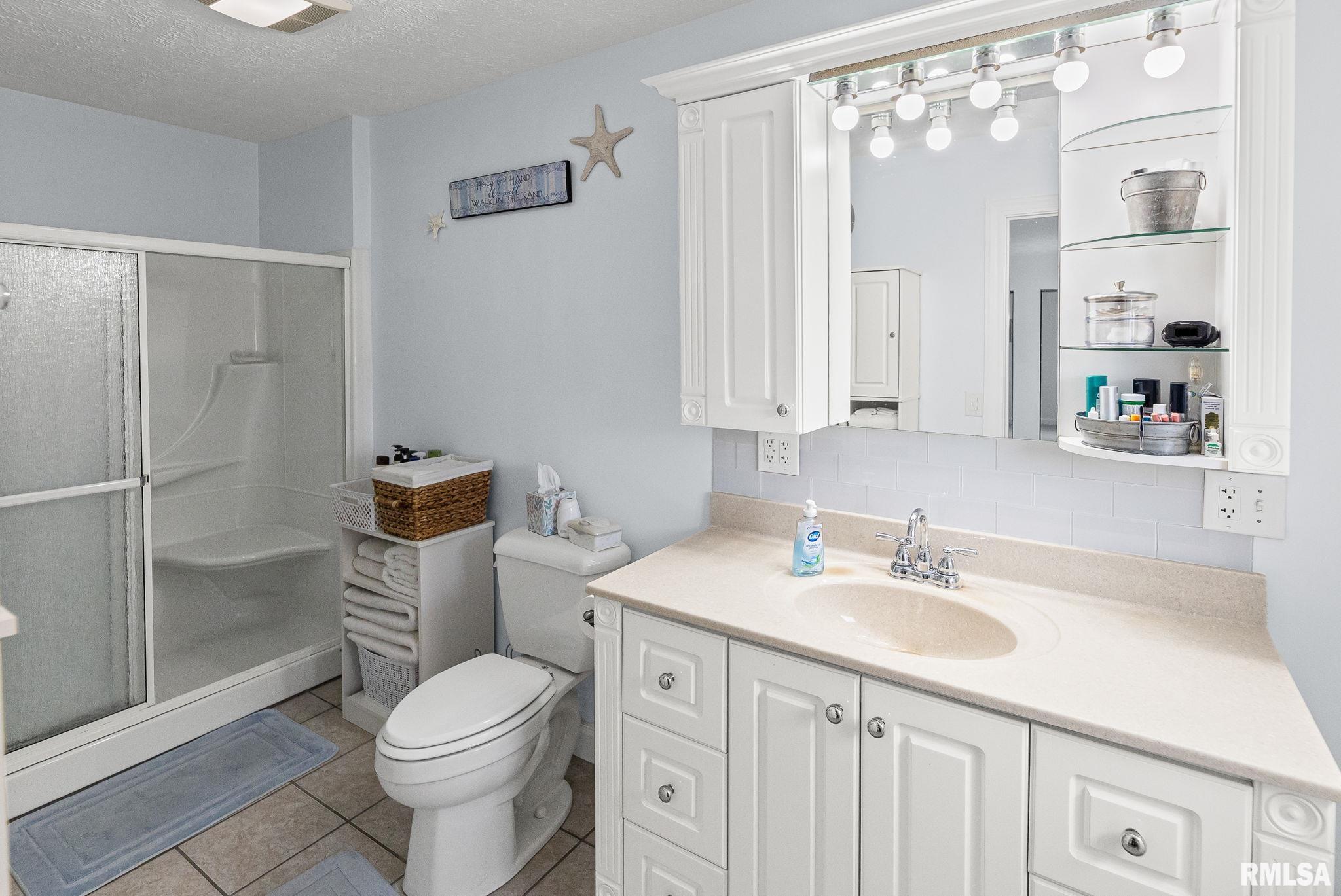 521 Marquis Avenue Centralia, IL 62801 - Photo 35 of 54