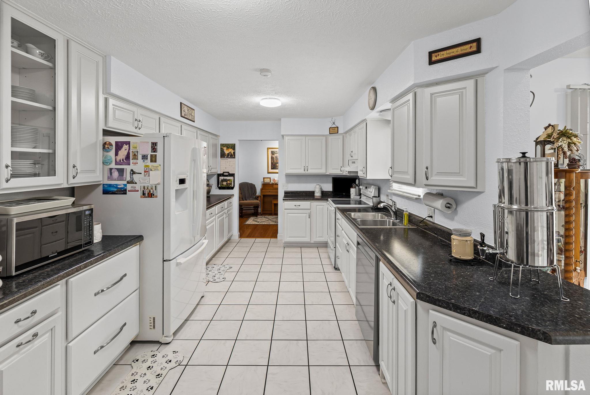 521 Marquis Avenue Centralia, IL 62801 - Photo 45 of 54