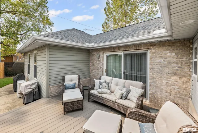 $250,000 | 521 Marquis Avenue, Centralia, IL 62801