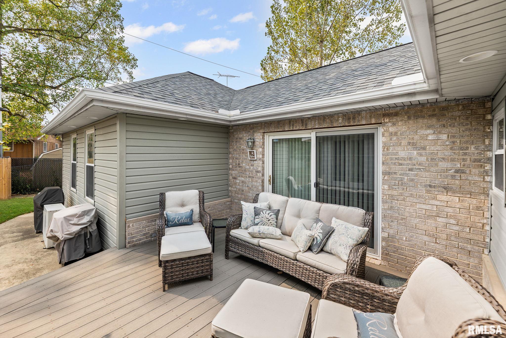 521 Marquis Avenue Centralia, IL 62801 - Photo 6 of 54