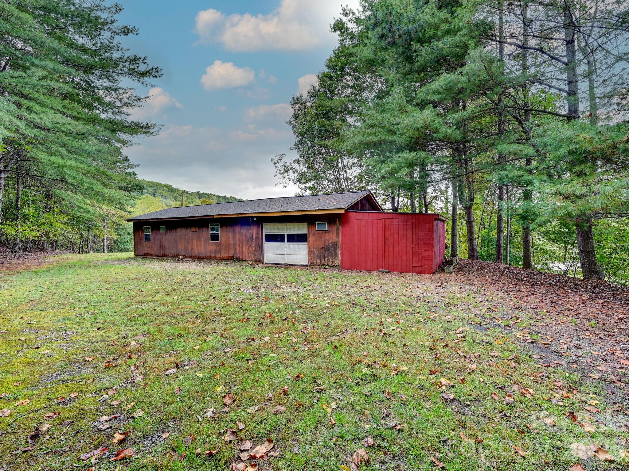 651 Case Cove Road Candler, NC 28715 - Photo 32 of 45