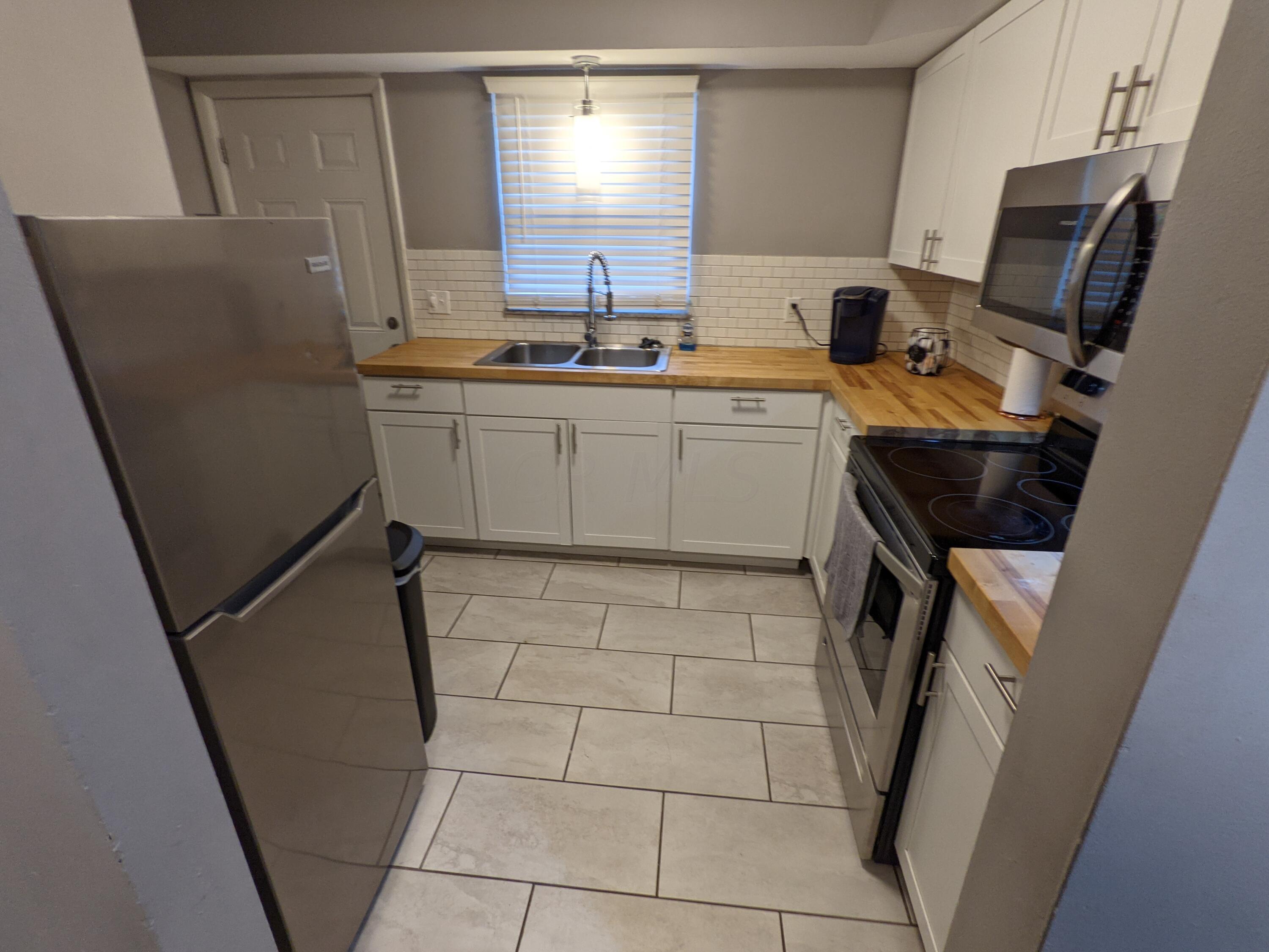 781 South Kellner Road Columbus, OH 43209 - Photo 15 of 35