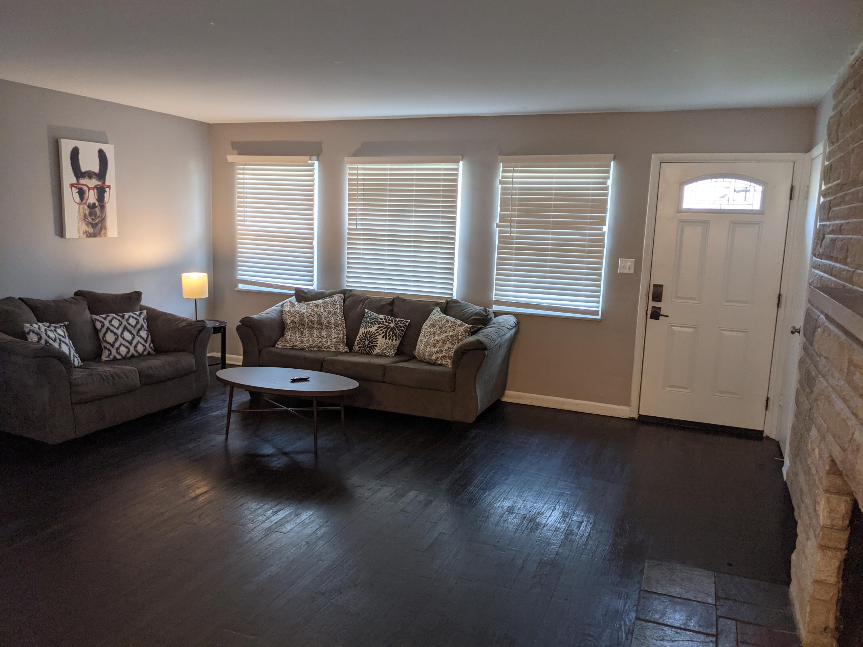 781 South Kellner Road Columbus, OH 43209 - Photo 2 of 35