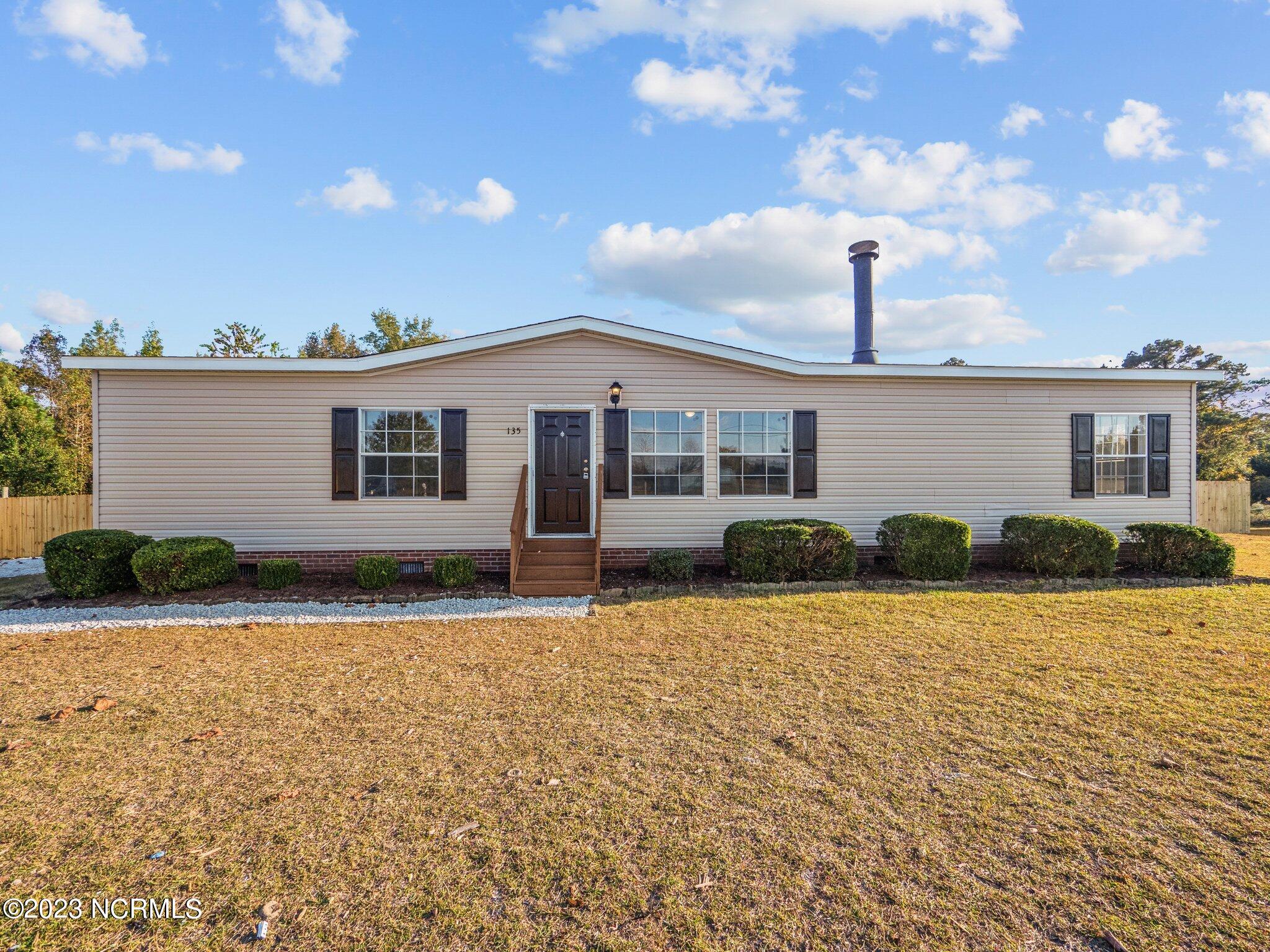 135 Reedy Lane Beulaville, NC 28518 - Photo 1 of 50 1-web-or-mls-01
