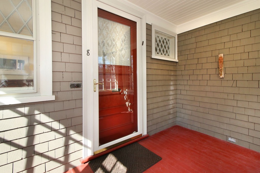 8 Devon Terrace Newton, MA 02459 - Photo 4 of 21 Gallery Image 4