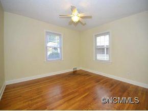 142 Beverly Road Asheville, NC 28805 - Photo 8 of 11 Gallery Image 8