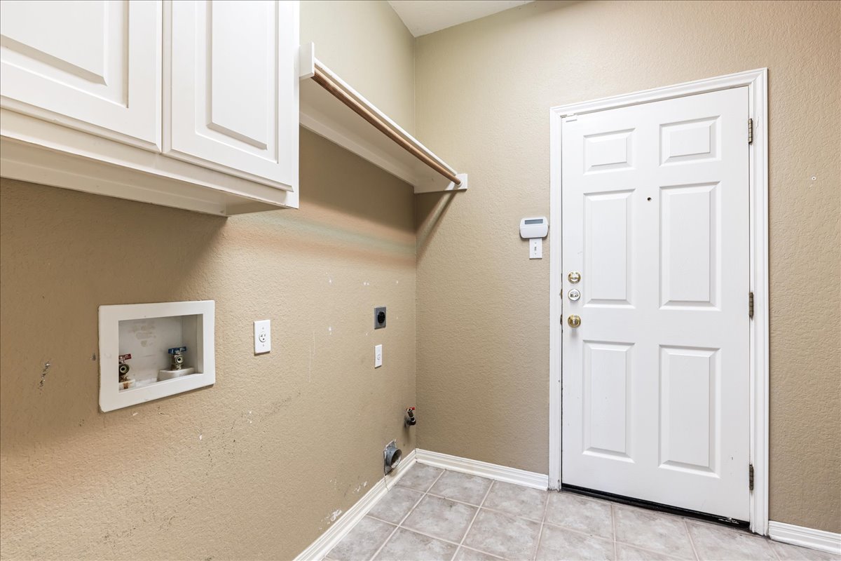 1253 Fall Creek Loop Cedar Park, TX 78613 - Photo 23 of 40 a view of an empty room