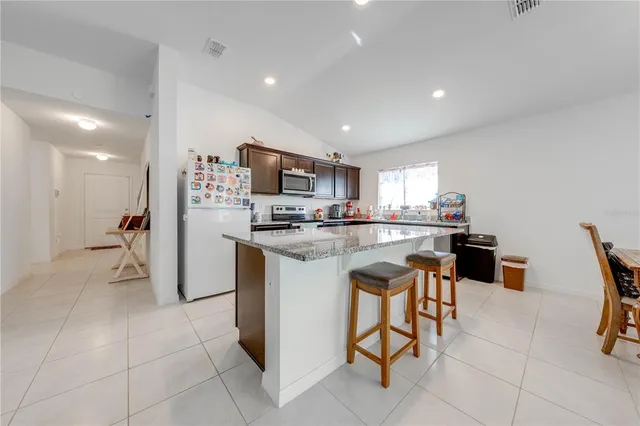 a view of livingroom with furniture