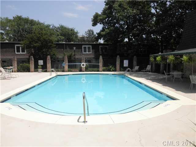 2225 Rexford Road, Unit A Charlotte, NC 28211 - Photo 14 of 16 Gallery Image 14