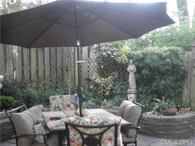 2225 Rexford Road, Unit A Charlotte, NC 28211 - Photo 5 of 16 Gallery Image 5