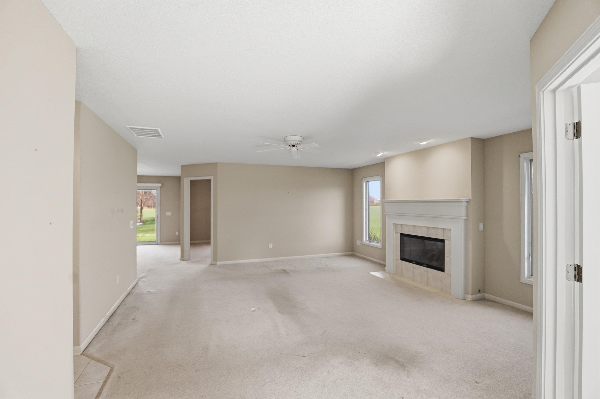 4011 Goeglein Road Fort Wayne, IN 46815 - Photo 5 of 36