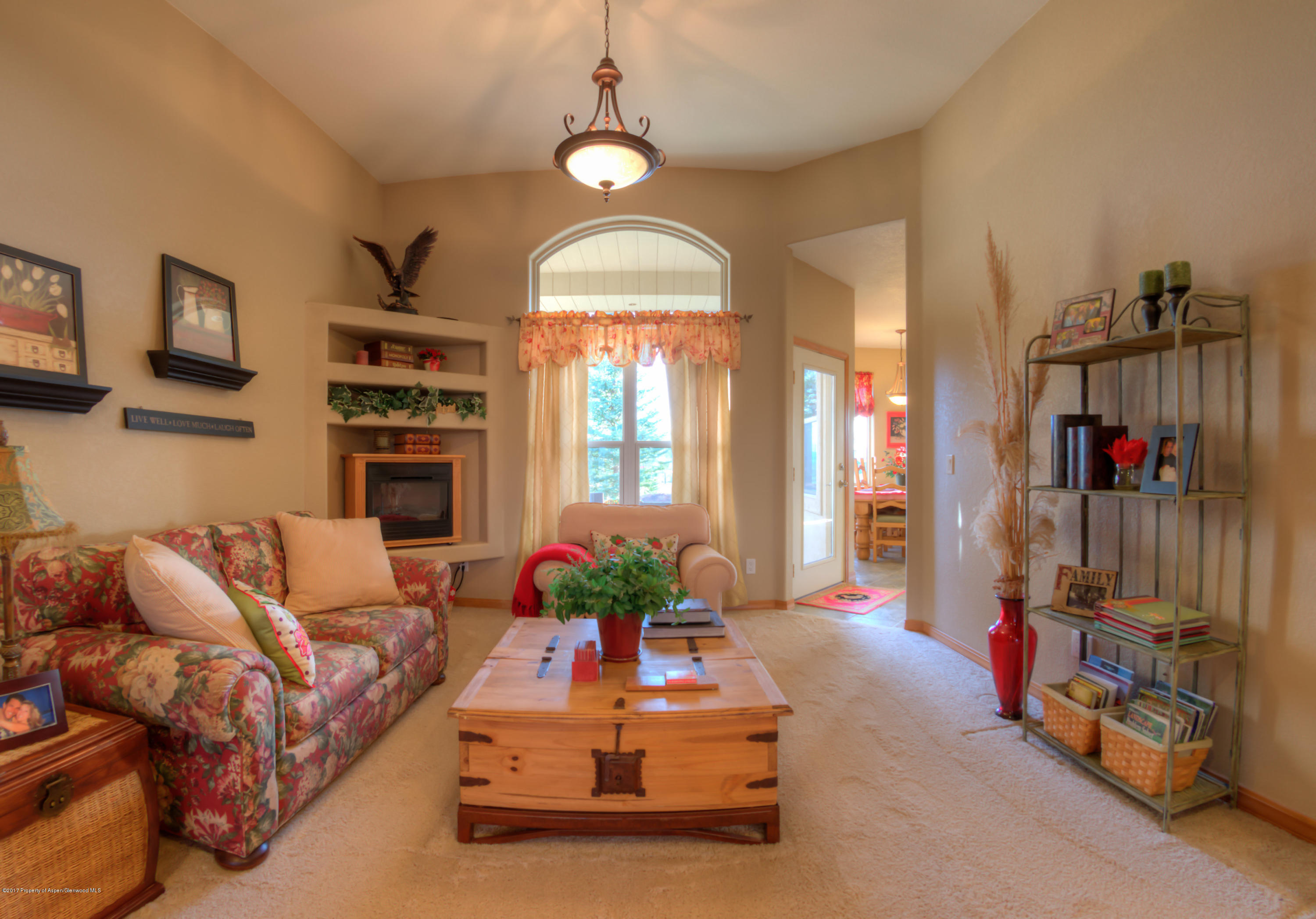 84 Lariat Road Silt, CO 81652 - Photo 19 of 30 SittingRoom2