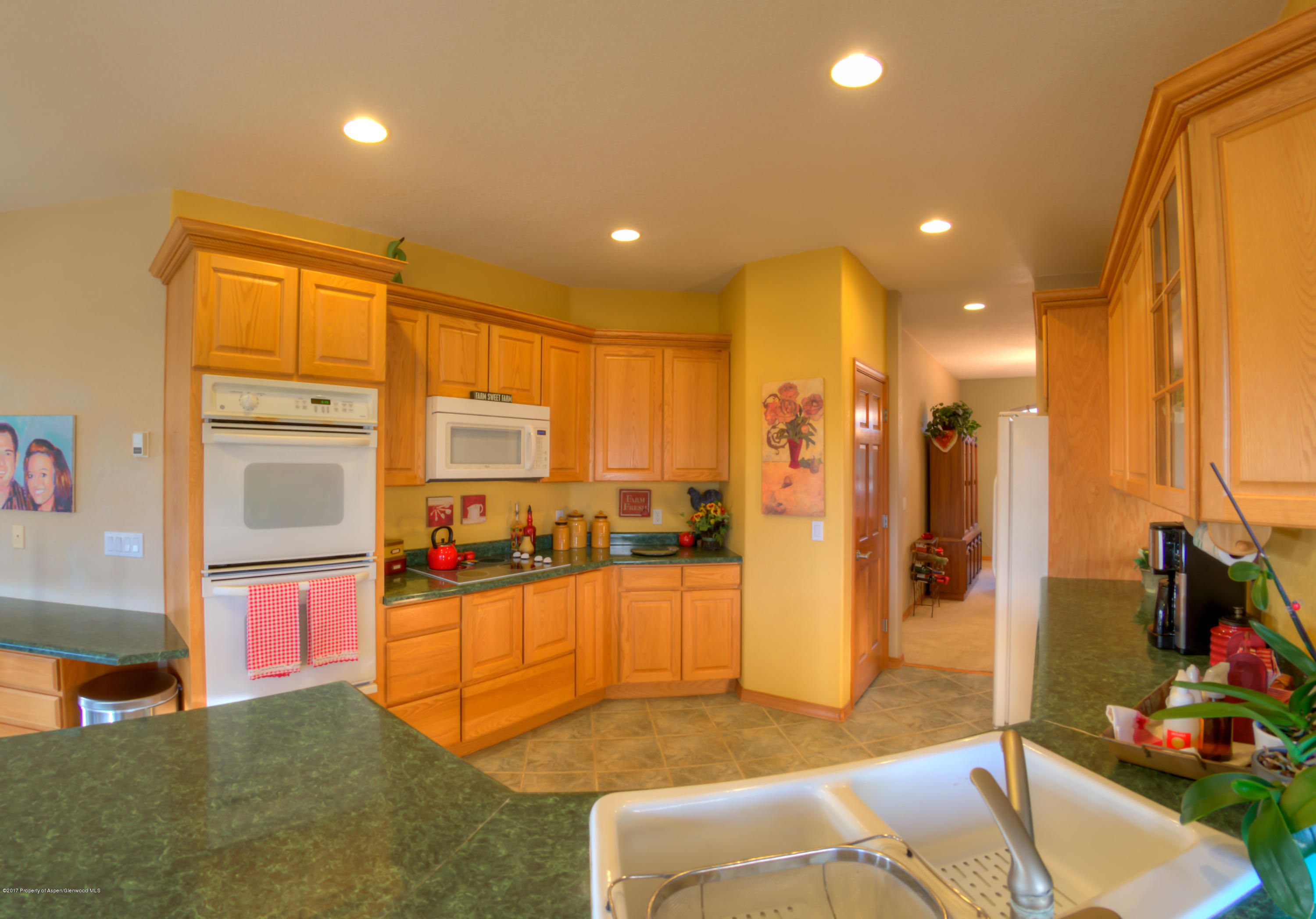 84 Lariat Road Silt, CO 81652 - Photo 7 of 30 Kitchen