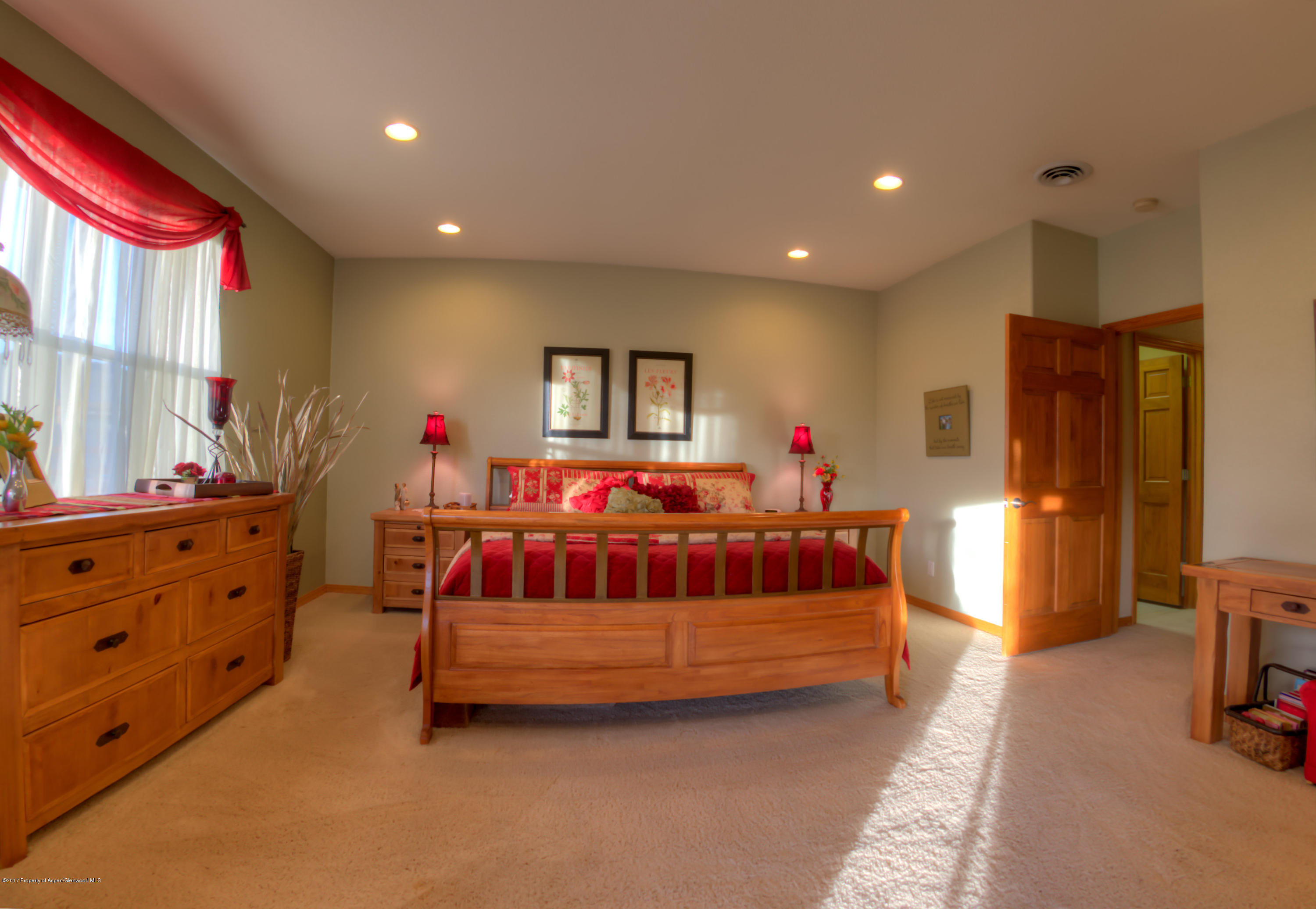 84 Lariat Road Silt, CO 81652 - Photo 9 of 30 MaterBedroom2